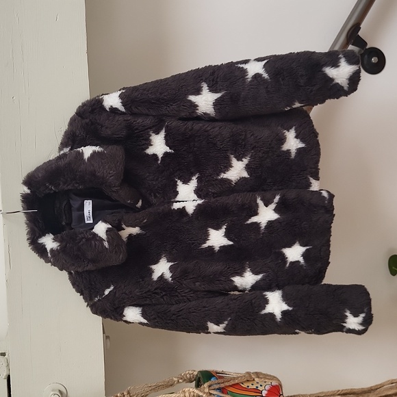 Macy's Kids Epic Threads Girls Black Faux Fur White Star … - Picture 17 of 17